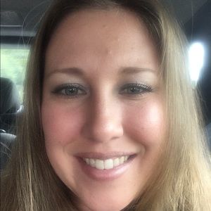 Meet your Posher, Janee